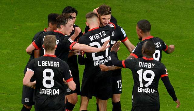  老牌劲旅逆袭，客场逆转惊险取胜