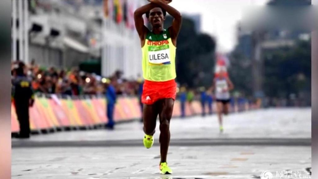 施瓦茨曼马拉松大战,里约公开赛惊险夺冠