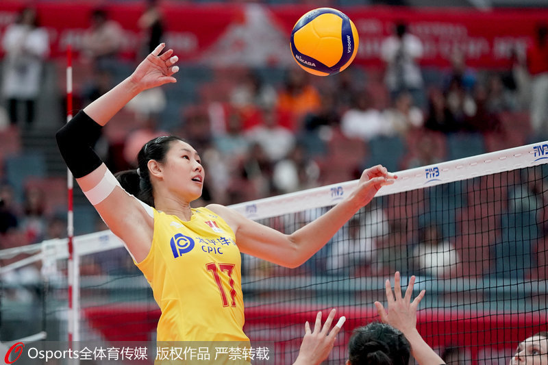  辛纳直落三盘横扫闯进美网决赛