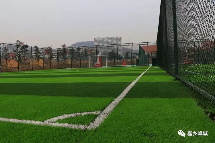  网球主题公园开园，多功能场地满足全民需求